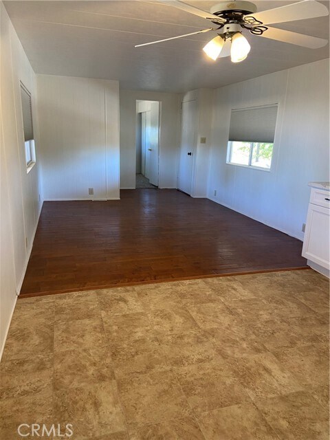 Building Photo - 5450 Almond Dr