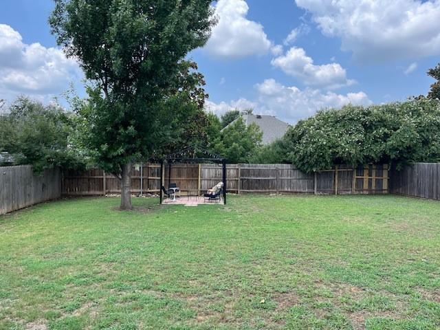 Building Photo - 8504 Saffron Dr