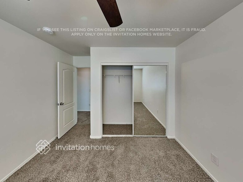 Building Photo - 10049 E Impala Ave