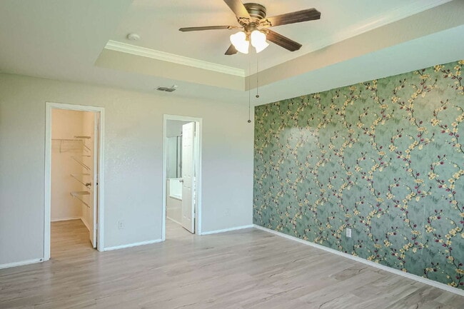 Building Photo - 11934 Dove Ranch