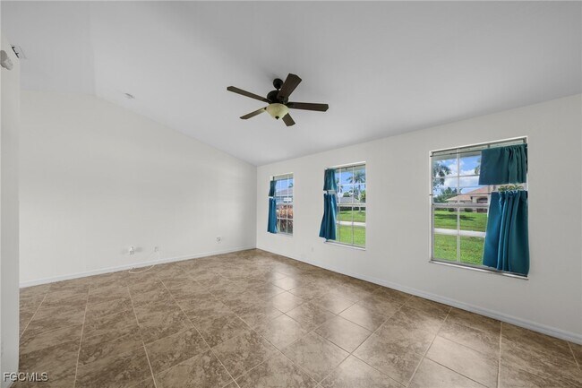Building Photo - 3911 SW 11th Pl