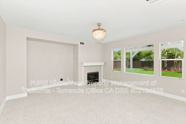 Building Photo - 33626 Marigold Ln