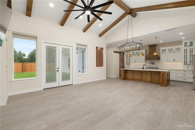 Building Photo - 22 Linva Ave