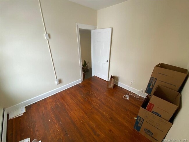 Building Photo - 9 Wooster Pl