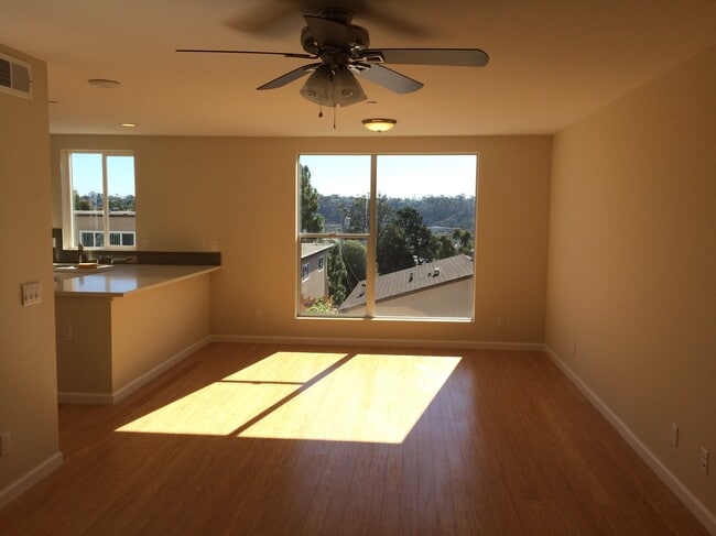Large dining/living room - 5941 Mildred Street