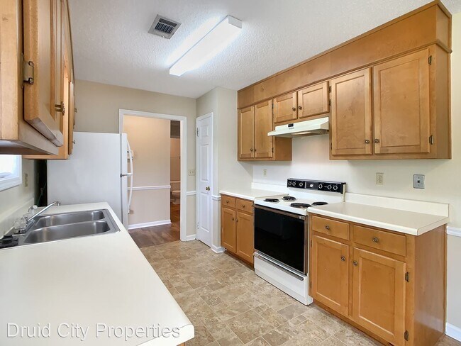 Building Photo - 2 br, 2 bath House - 1016 Vineyards Drive
