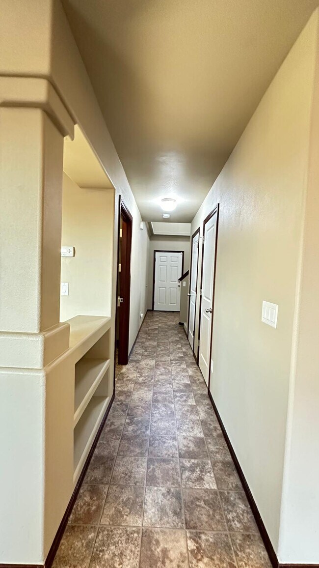 Building Photo - 28400 75th Dr NW