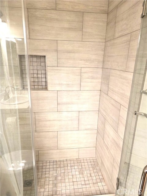 Building Photo - 388 Fallingstar