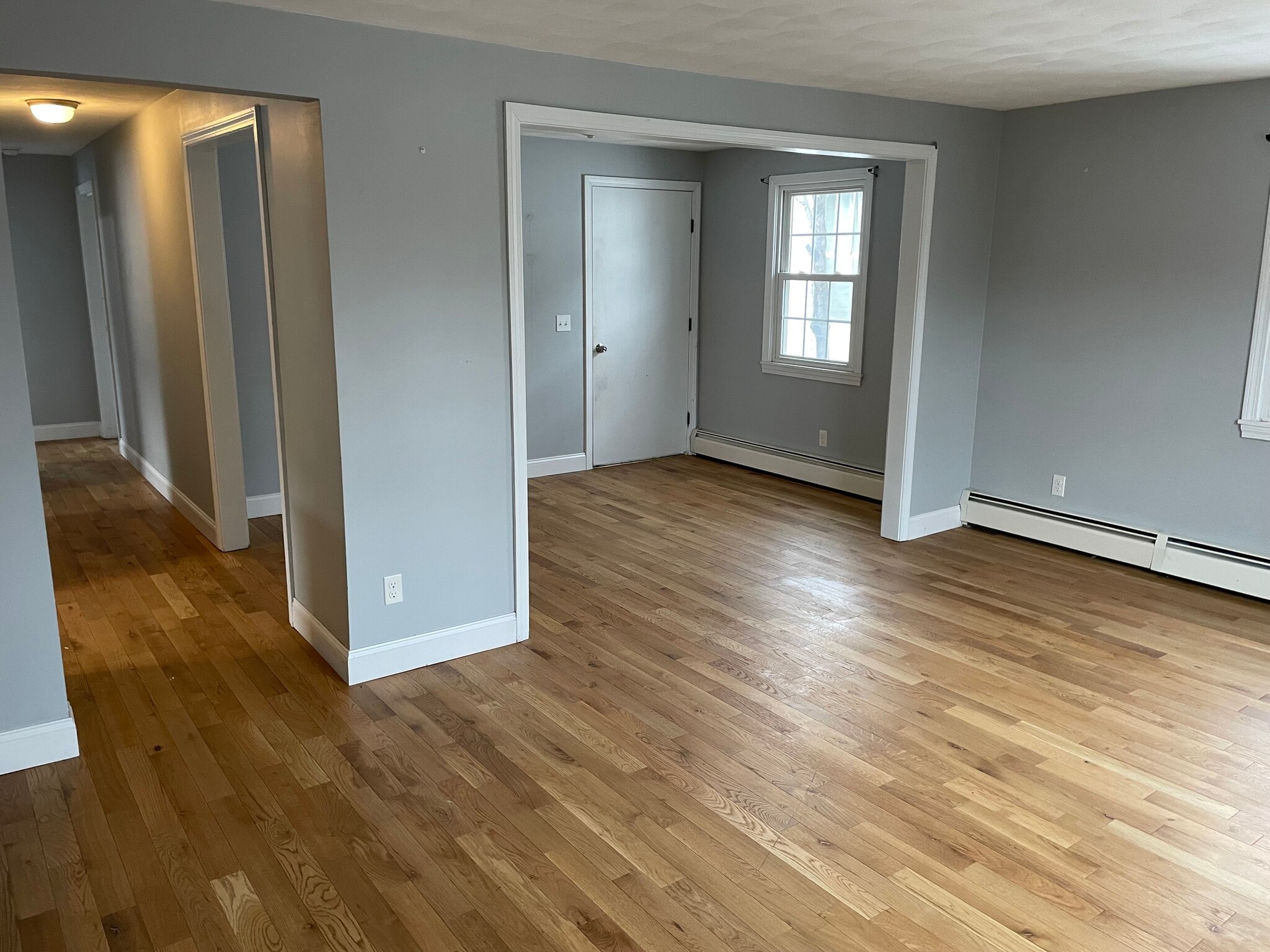 Building Photo - 72 Sterling St