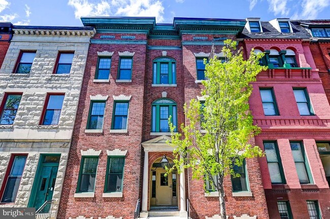 Building Photo - 1720 St Paul St