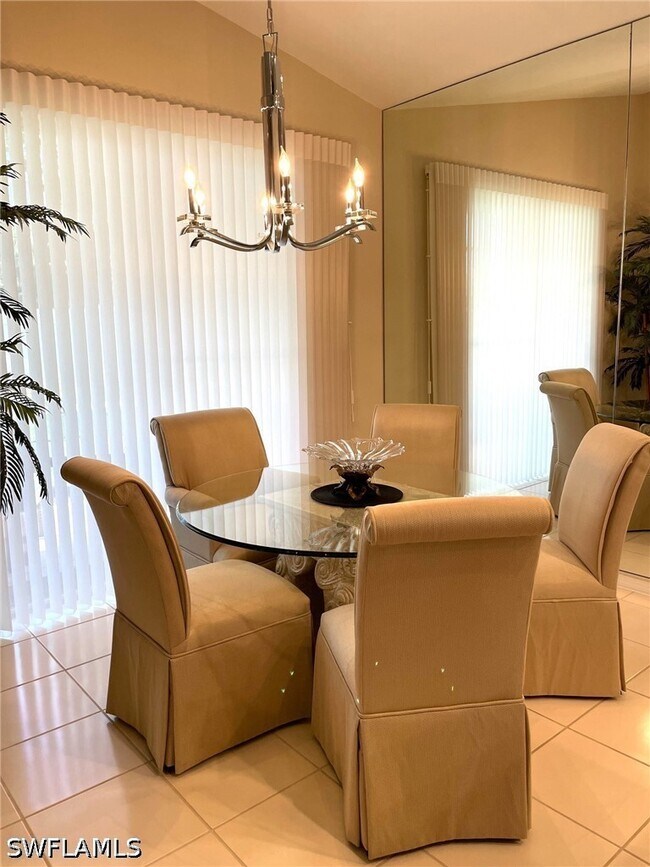 Building Photo - 20319 Castlemaine Ave