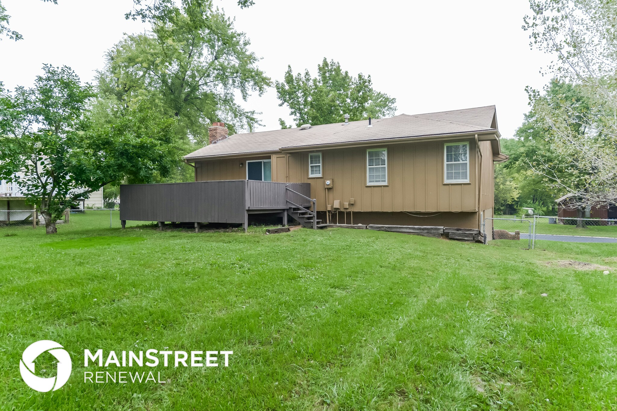 Building Photo - 7403 E 132 Terrace