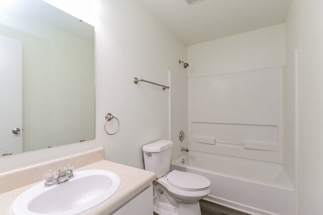 Building Photo - 4488 Norfleet St