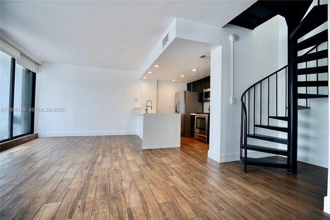 Building Photo - 3186 Bird Ave