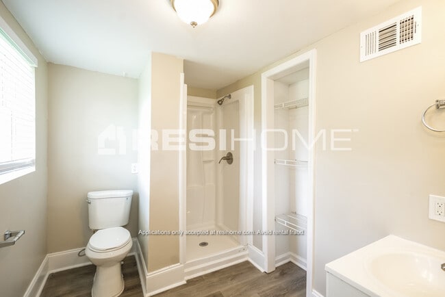 Building Photo - 7379 Bethsaida Dr