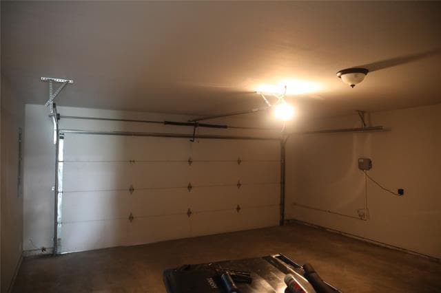 Building Photo - 4702 Mariner Dr