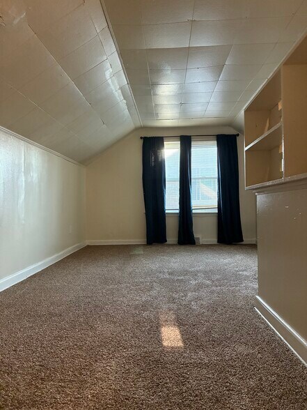 Building Photo - 13679 Bringard Dr