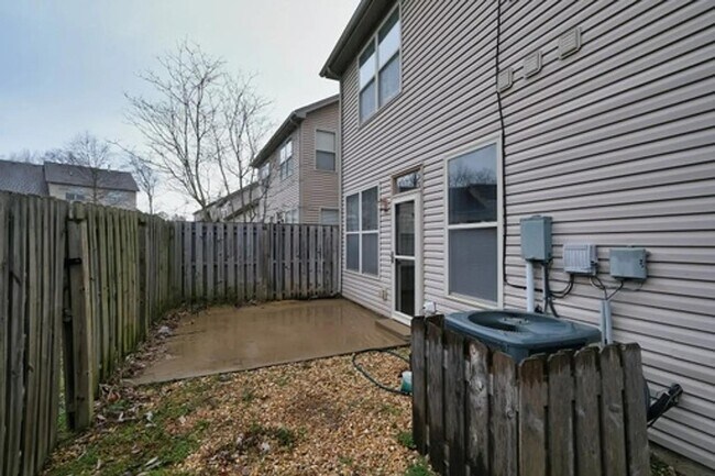Building Photo - 515 Griffin Cir