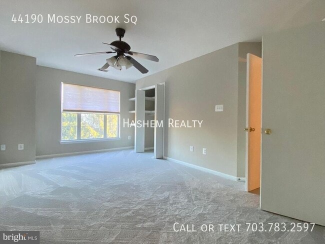Building Photo - 44190 Mossy Brook Square