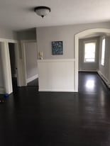 Building Photo - 31 Howland Rd