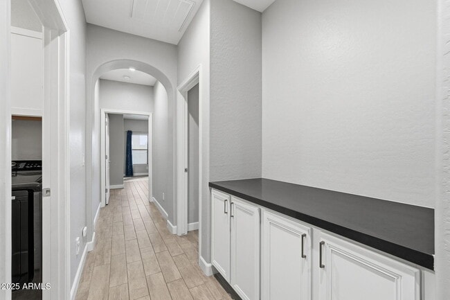 Building Photo - 10915 E Rafael Ave