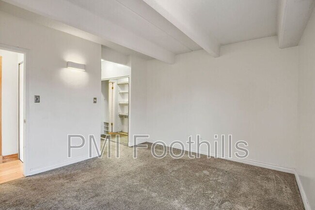 Building Photo - 1441 N Humboldt St
