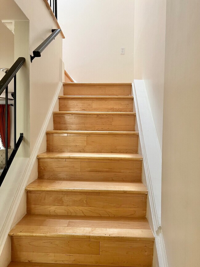 Building Photo - 2304 Hunters Woods Plaza