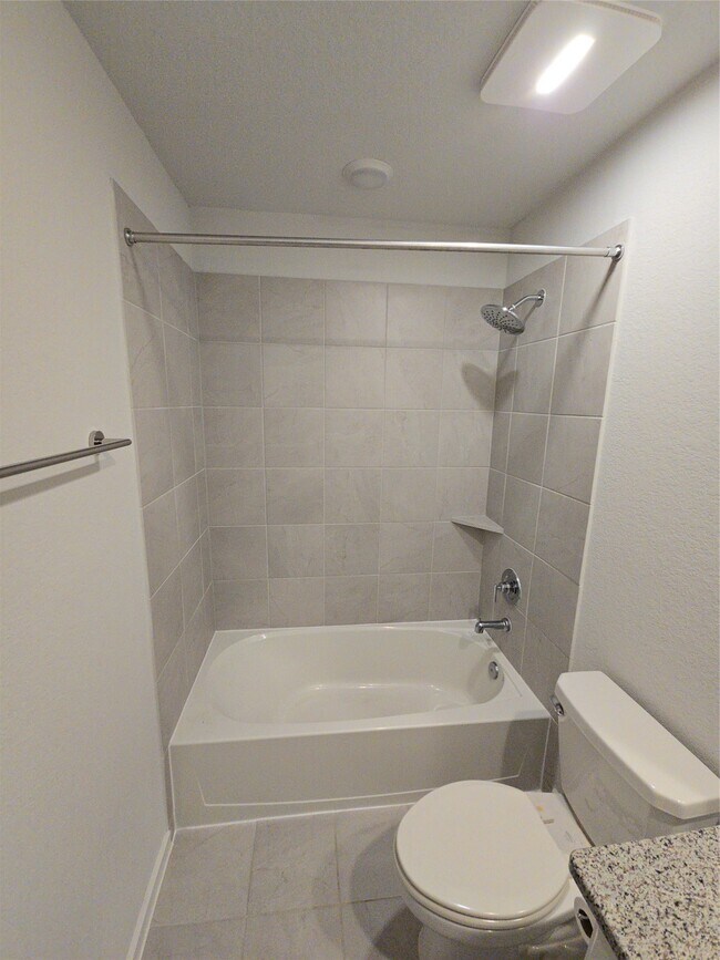 Building Photo - 9227 Dearborn Knoll Dr