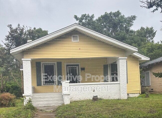 Primary Photo - 2722 Ave I