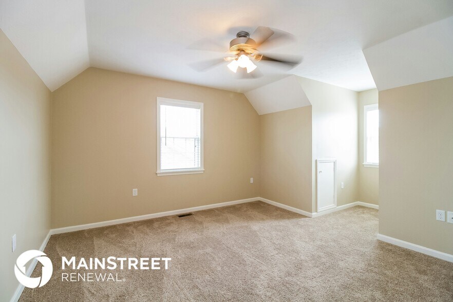 Building Photo - 6005 Delilah Ct