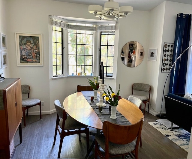 Dining Room - 310 Tahiti Way