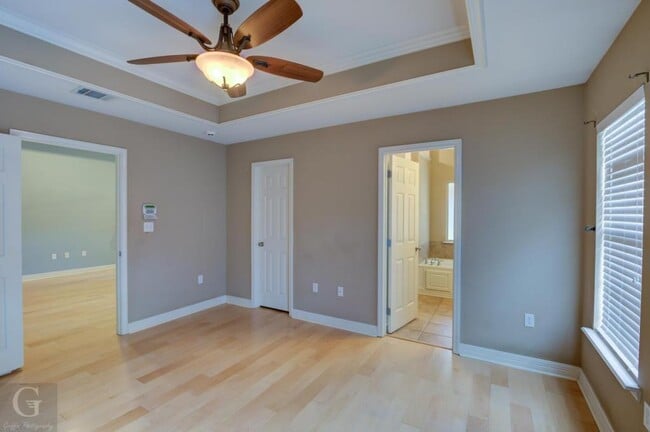 Building Photo - 407 Whitefield Ct