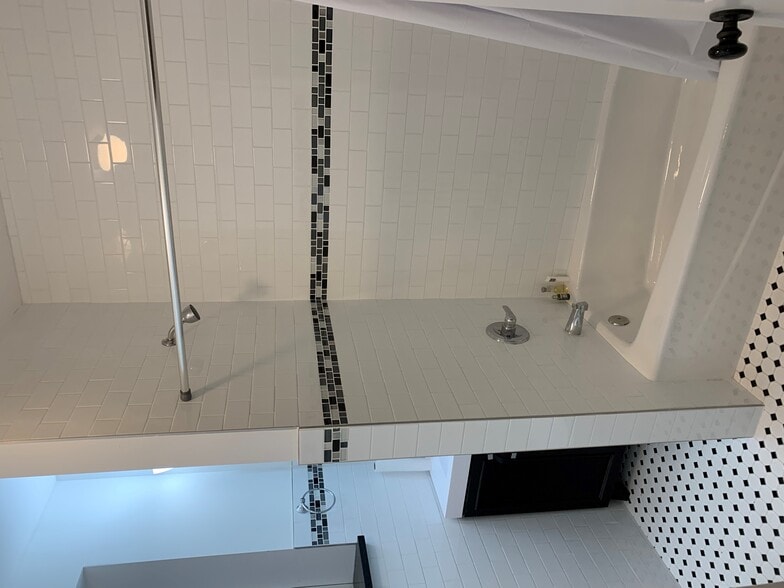 Bathroom - 54 Atlantic Ave