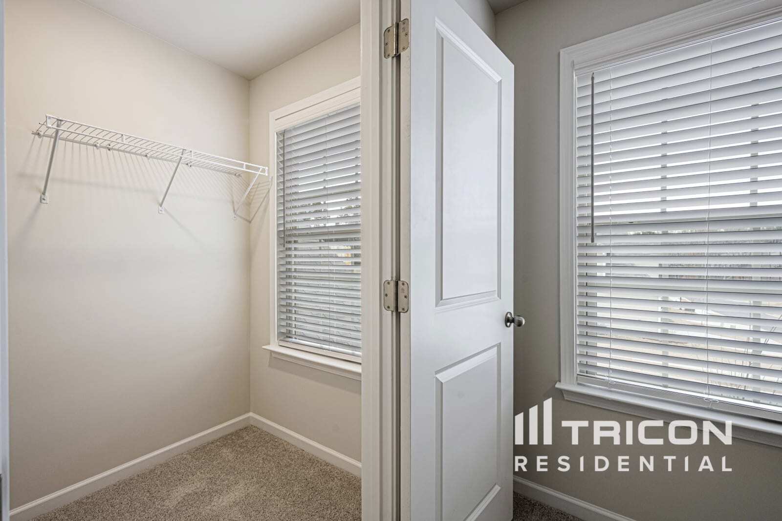 Building Photo - 409 Curlin Ct