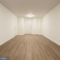 Building Photo - 1121 Arlington Blvd