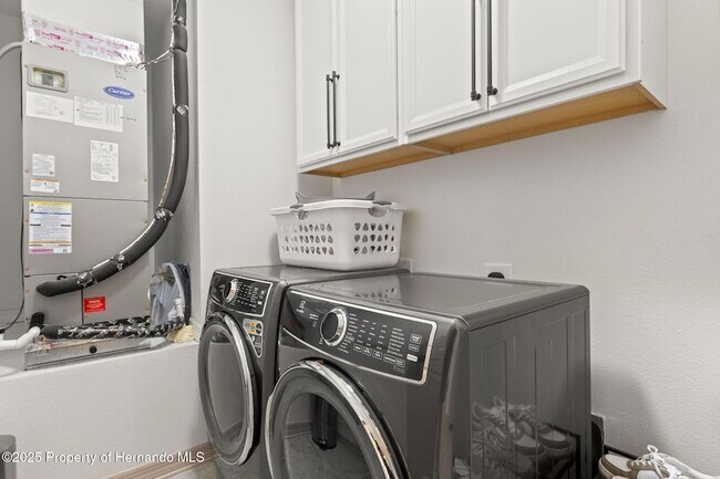 Building Photo - 12948 Conquistador Loop