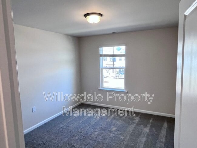 Building Photo - 303 Parker Sta Ave