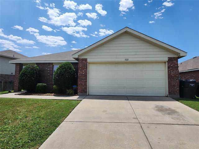 Building Photo - 5525 Parkview Hills Ln