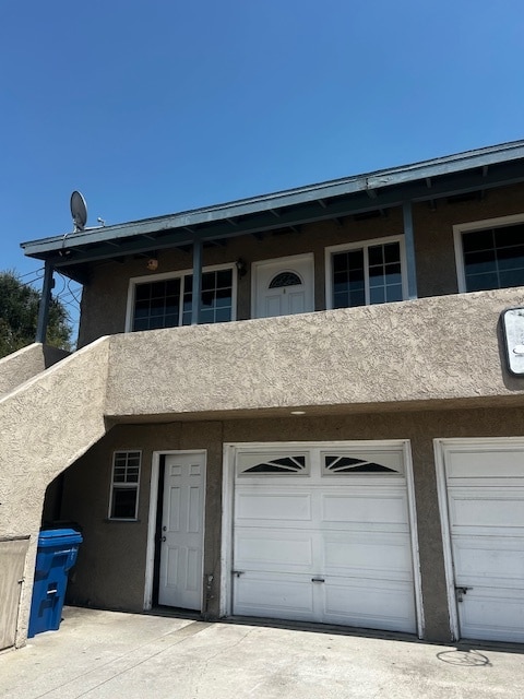 Building Photo - 10620 Downey Ave