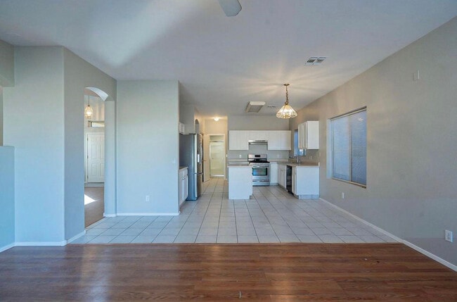 Building Photo - 7398 W River Rim Pl