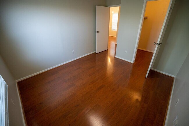 Building Photo - 12166 Metric Blvd