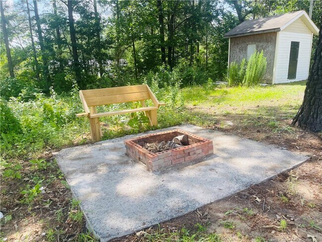 Building Photo - 2464 O'Hara Dr