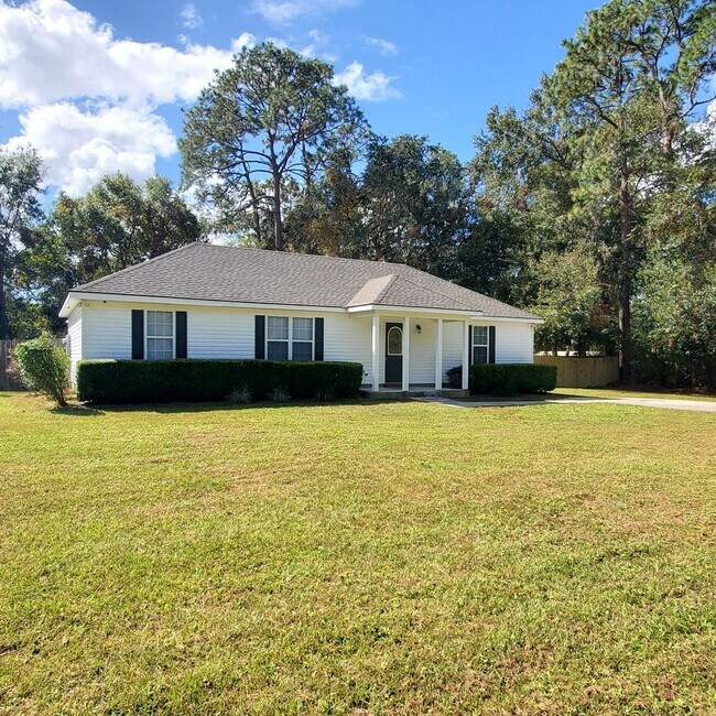 Building Photo - Southern Comfort Oasis: 3BR/2BA Rental Home in Valdosta, GA