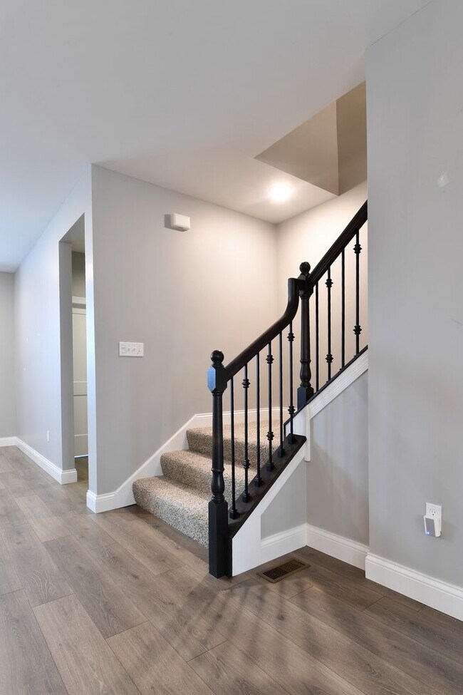 Building Photo - 11217 Talamore Cir