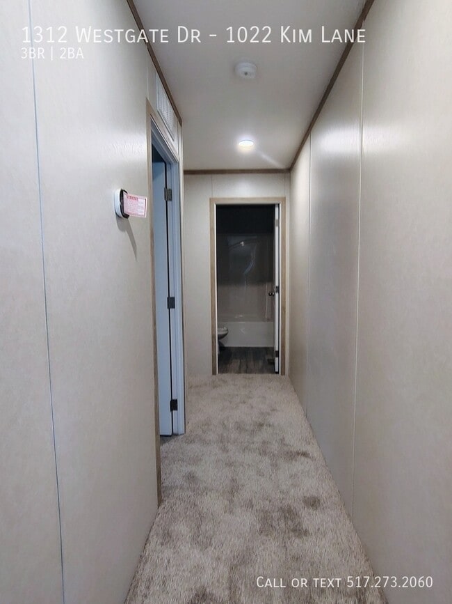 Building Photo - 1312 Westgate Dr