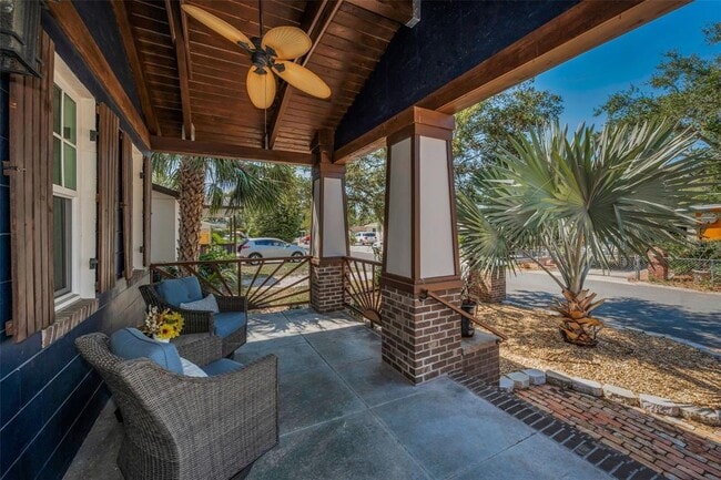 Building Photo - 525 Lexington St