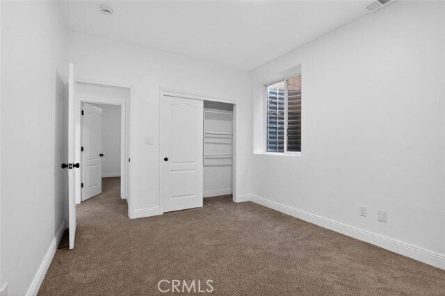 Building Photo - 423 Rian Noelle Ct