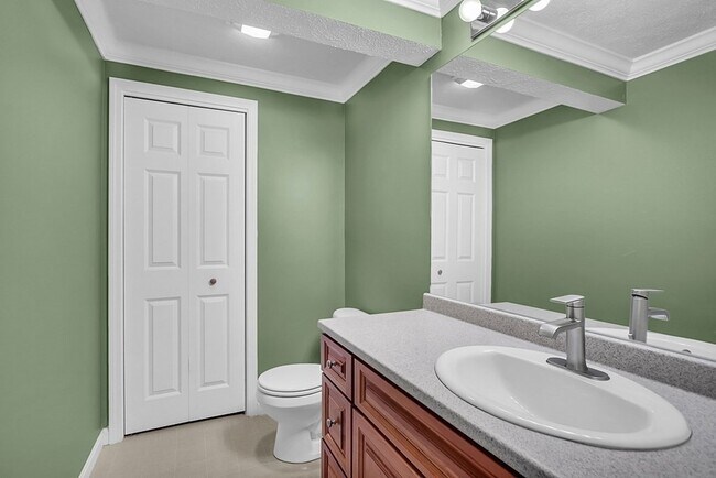 Building Photo - 30 Caspian Way