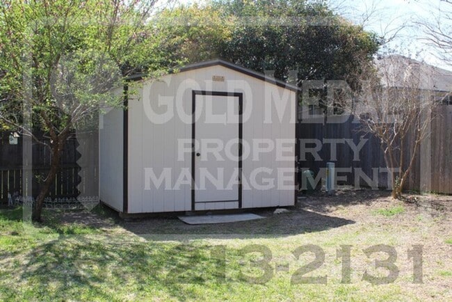 Building Photo - 602 Arapaho Dr