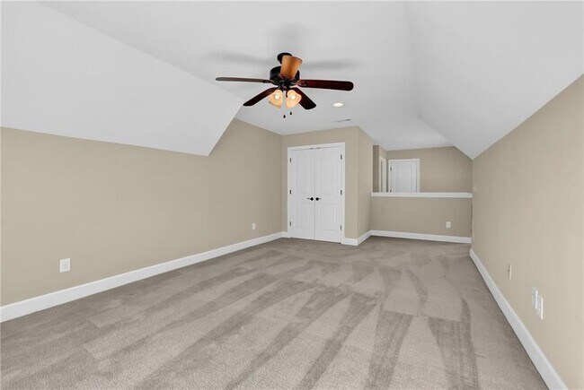 Building Photo - 3708 Majestic Oak Dr SW